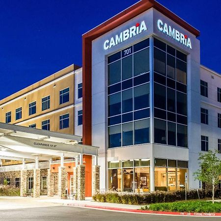 Wyndham Westfield Hotel Bagian luar foto
