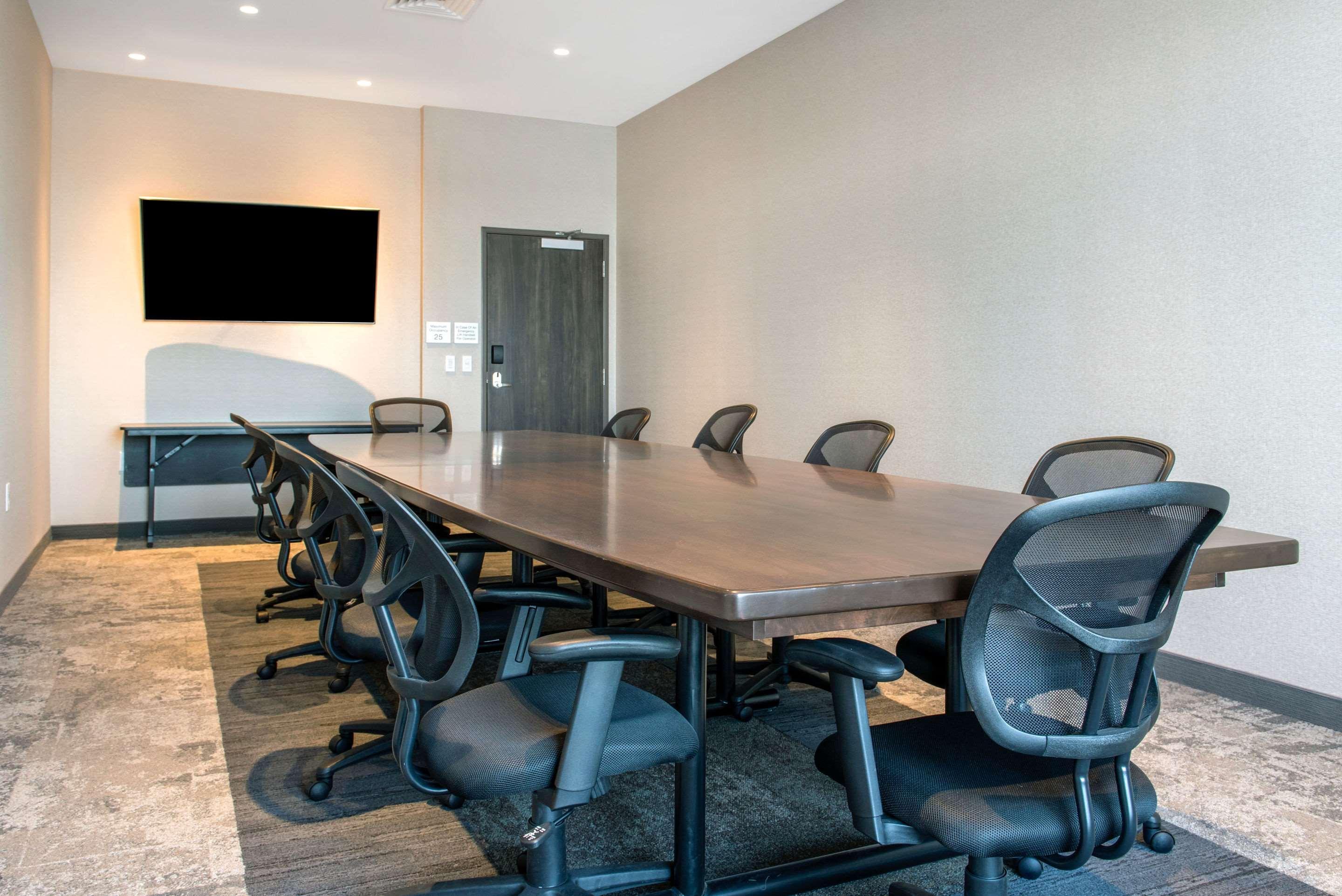 Wyndham Westfield Hotel Bagian luar foto