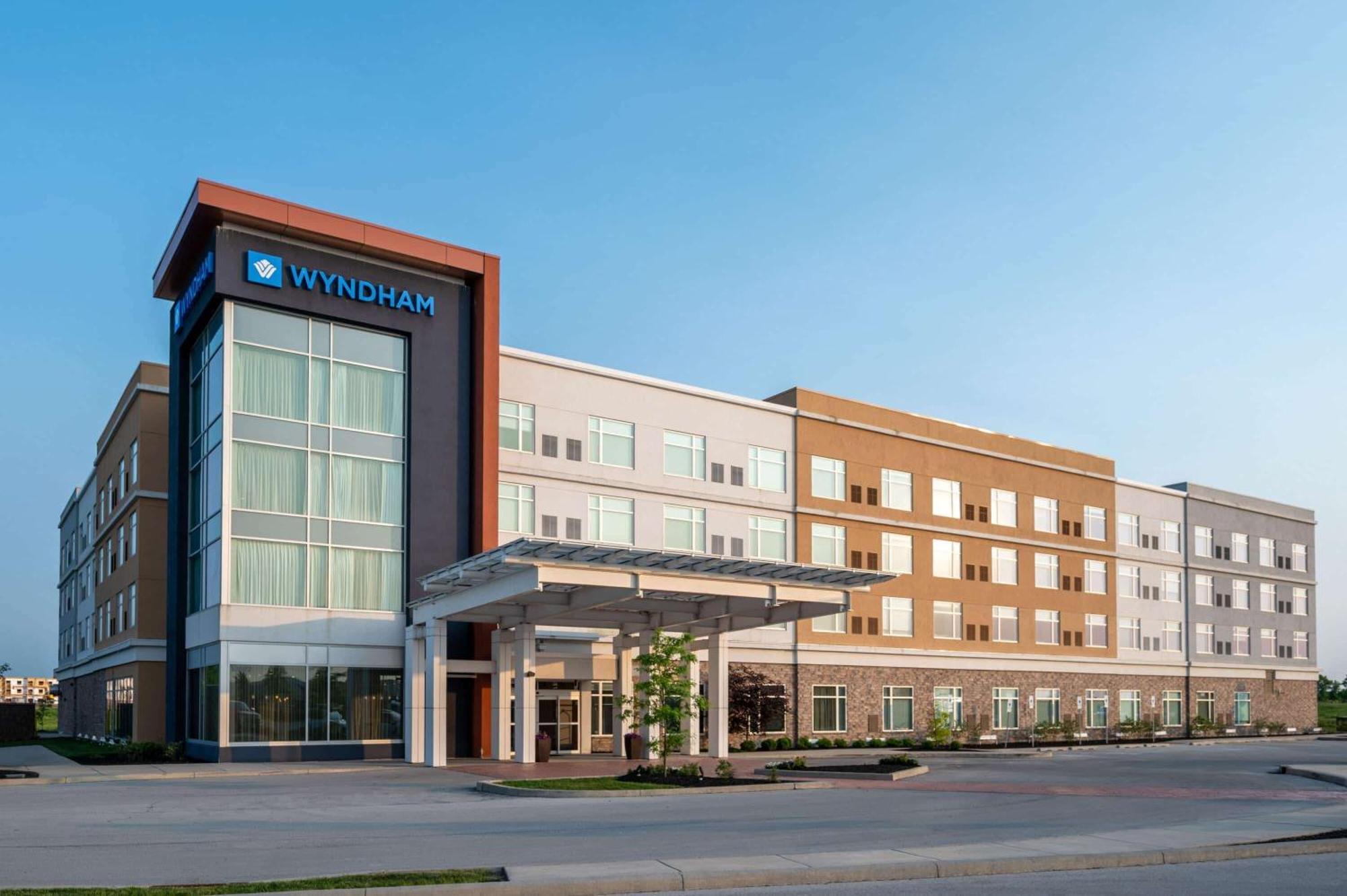 Wyndham Westfield Hotel Bagian luar foto