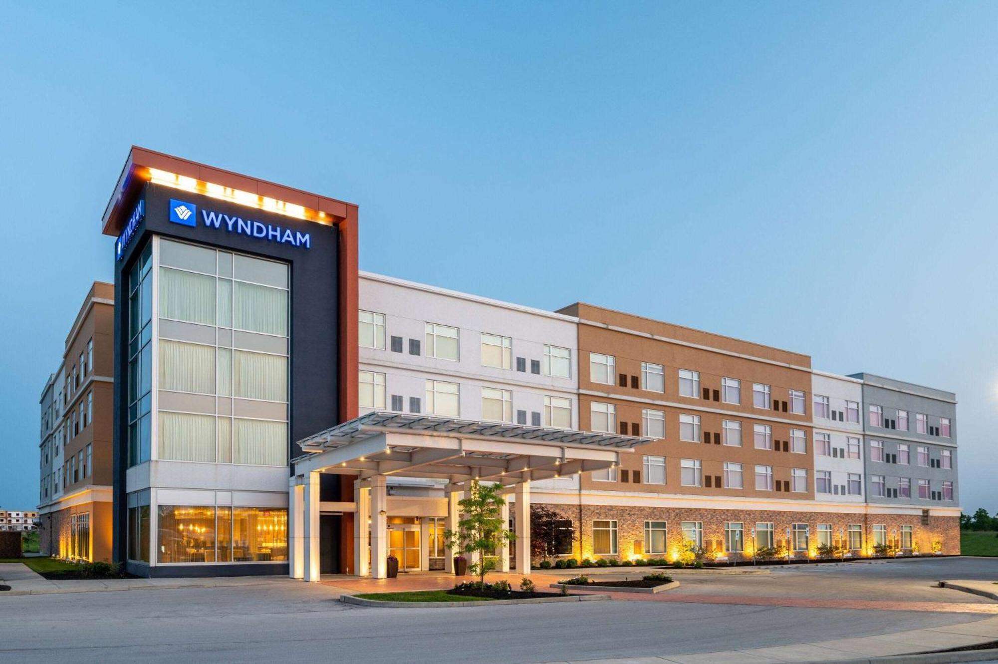 Wyndham Westfield Hotel Bagian luar foto